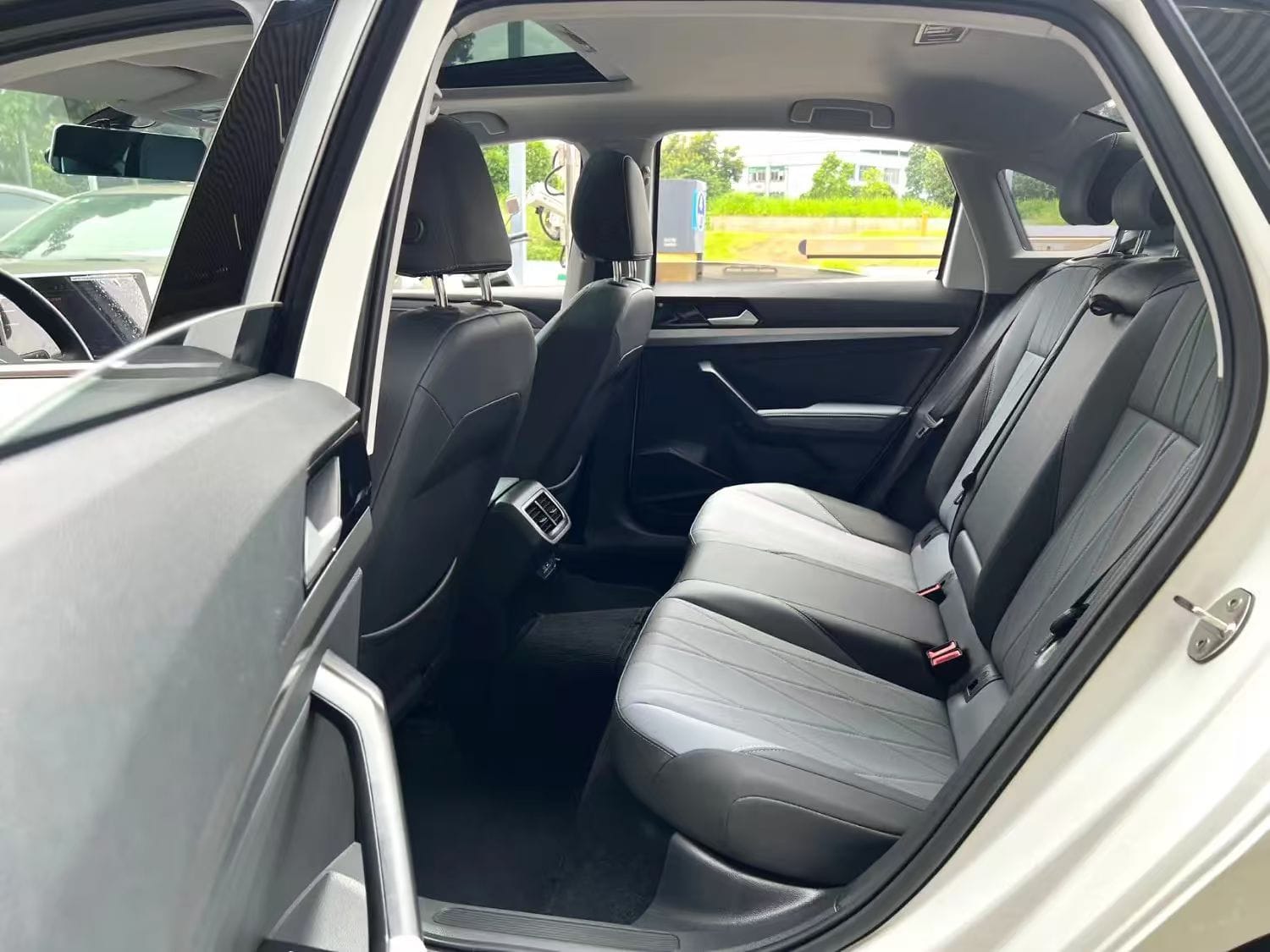 Volkswagen Lavida 1.5L Star Edition Five Million