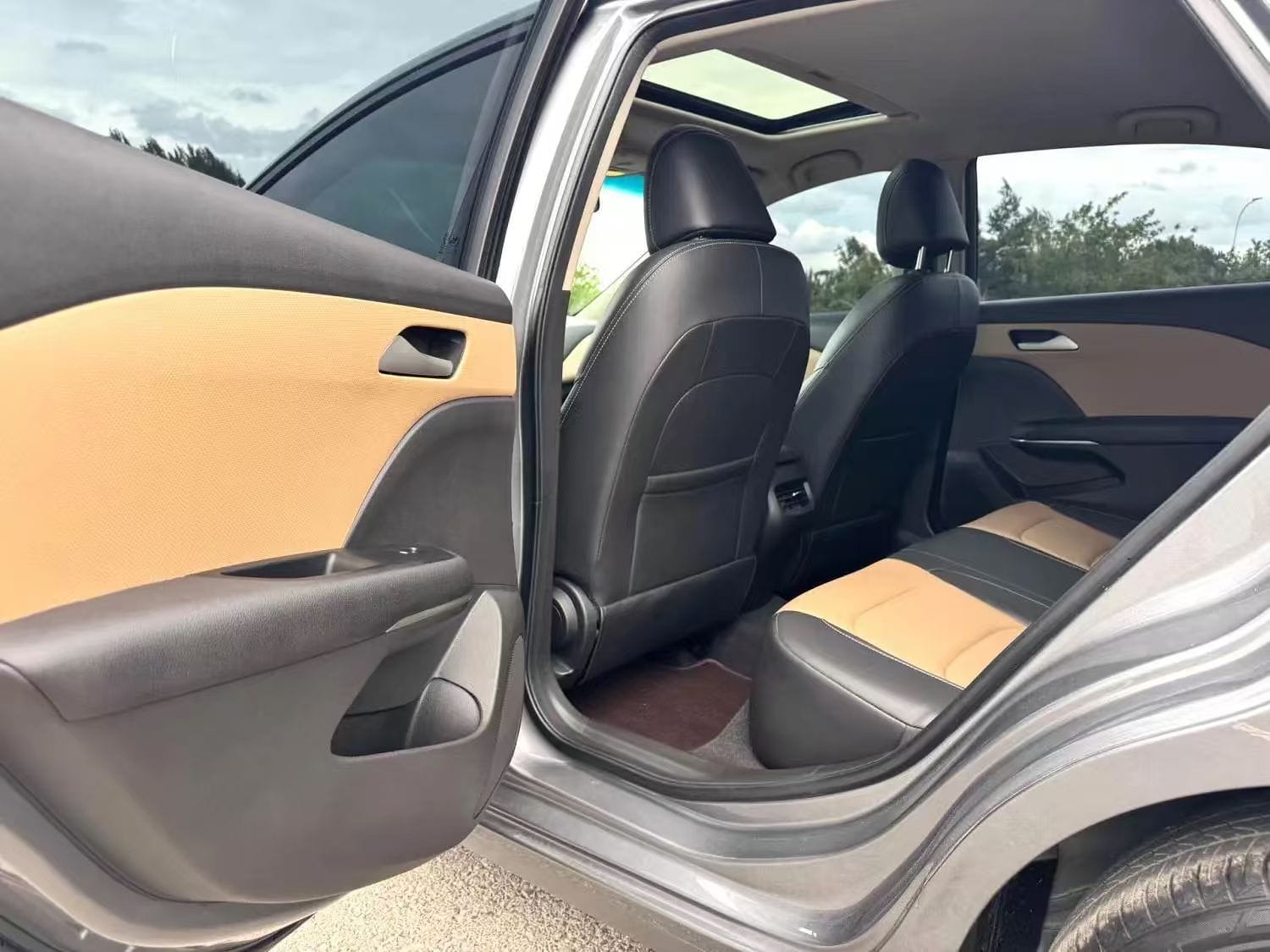 Chevrolet Monza (Cruze) 1.5L 320 Enjoy Skylight Edition