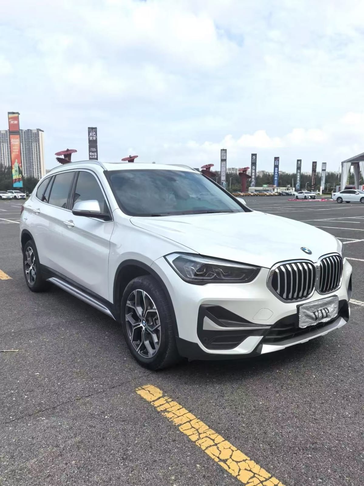 BMW X1 sDrive20Li 1.5T Premium