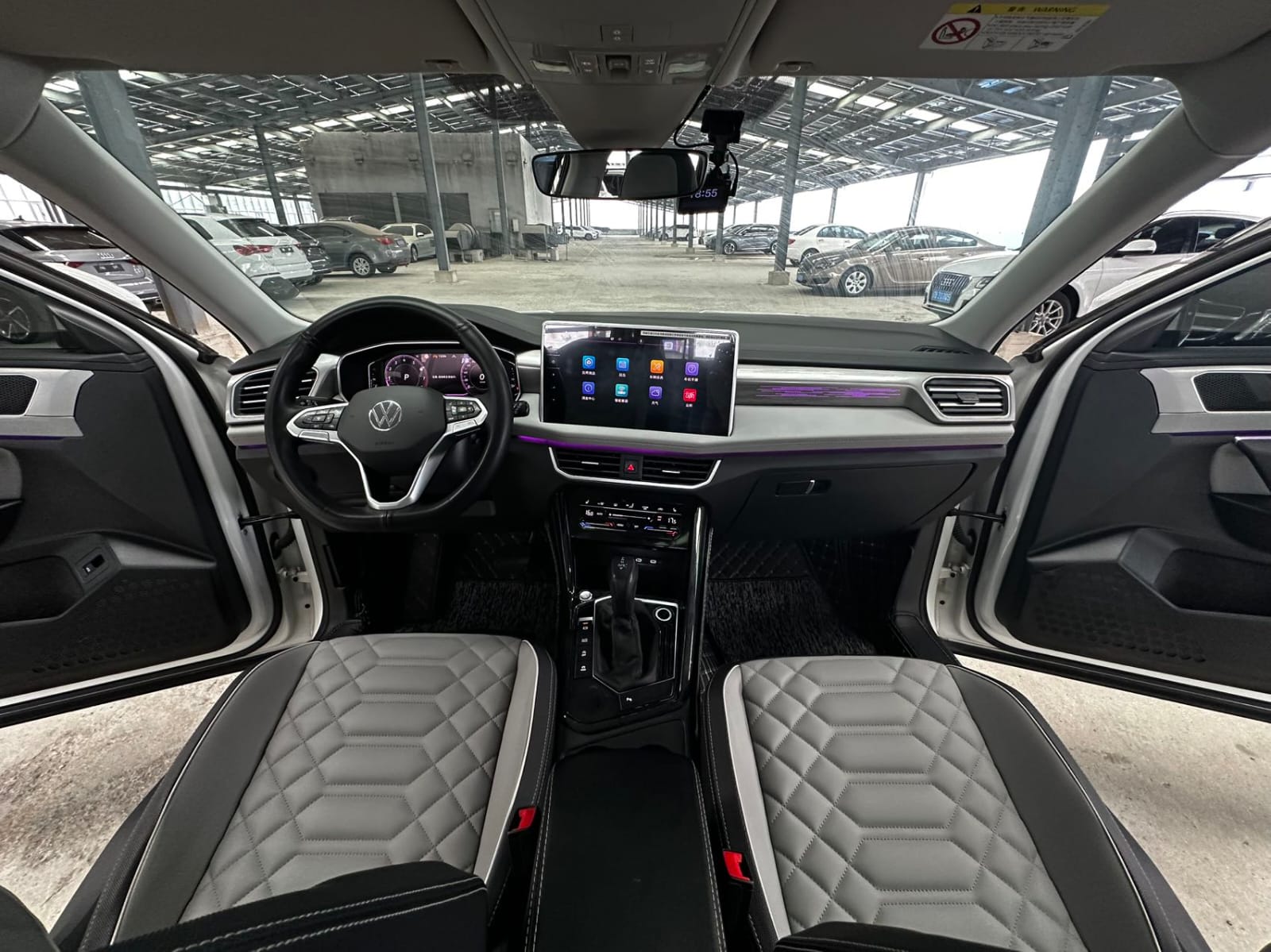 Volkswagen Tayron 280TSI Deluxe Plus Premium Edition