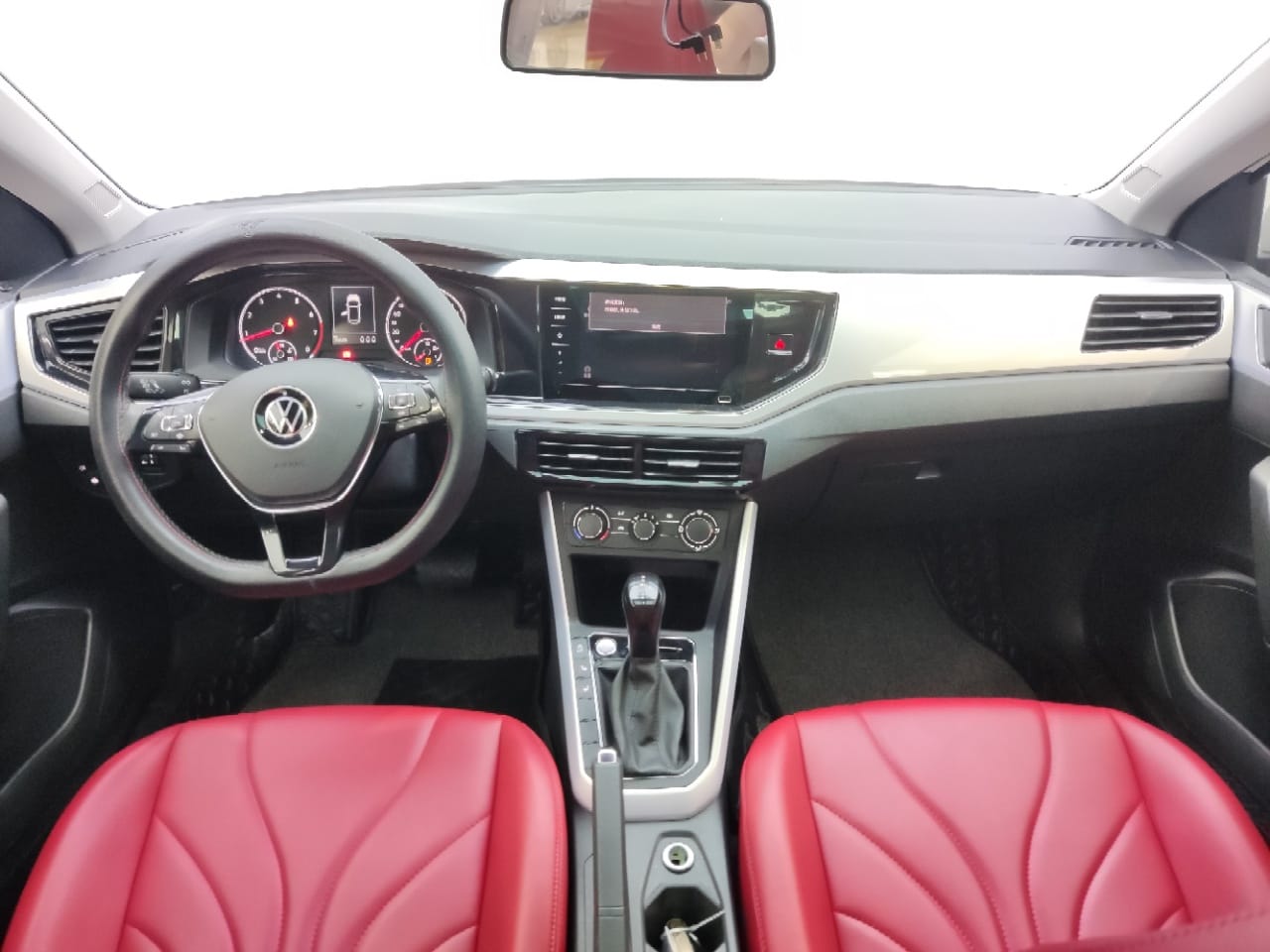 Volkswagen Polo Plus 1.5L Automatic Colorful Technology Edition