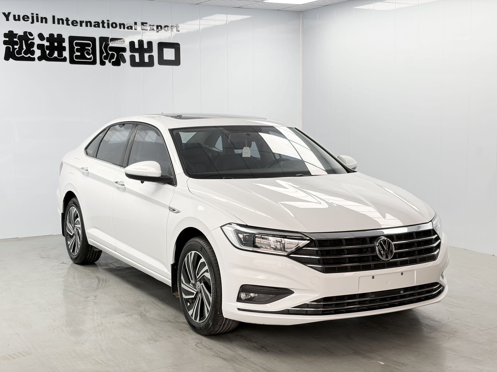 Volkswagen Sagitar 280TSI Superior Plus Edition