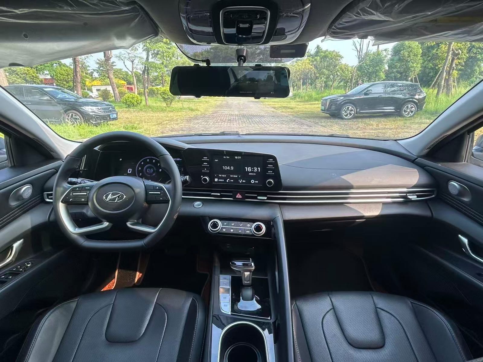Hyundai Elantra 1.5L