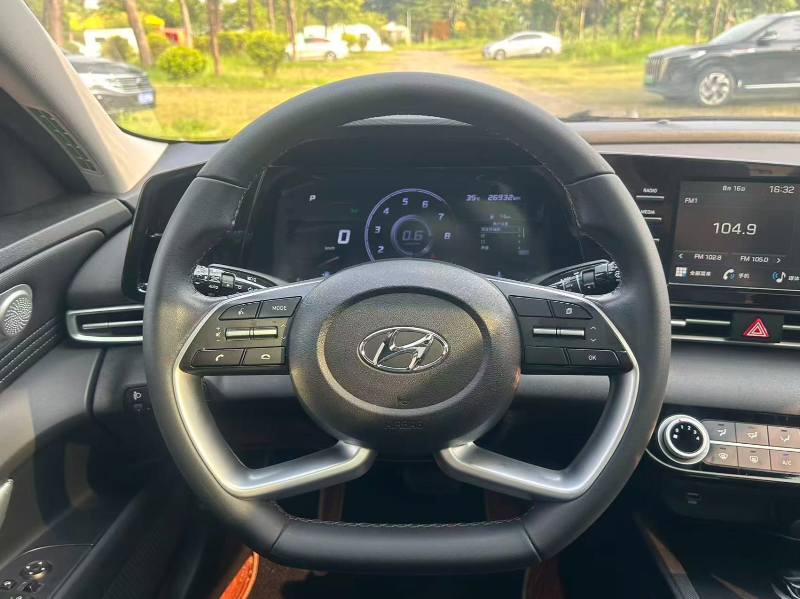 Hyundai Elantra 1.5L