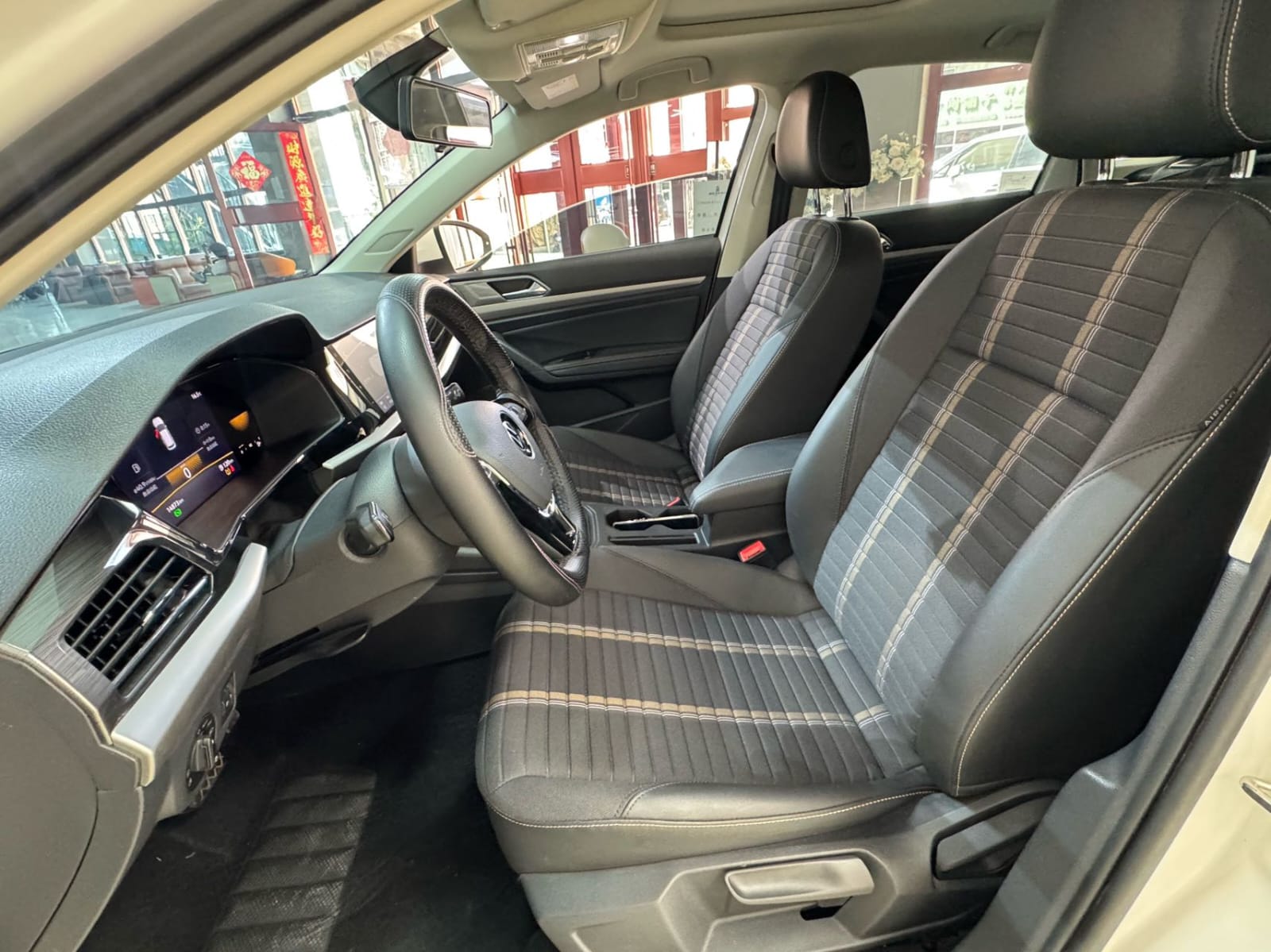 Volkswagen Lavida 280TSI DSG Comfort Edition