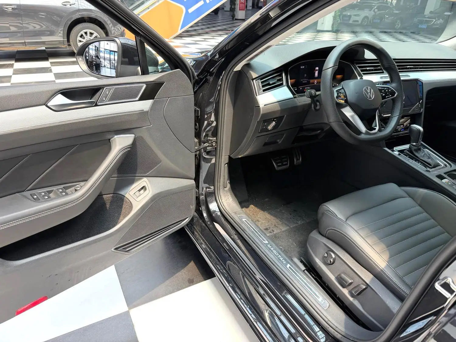 Volkswagen Magotan 1.4TSI 280TSI Comfort Memorial Edition