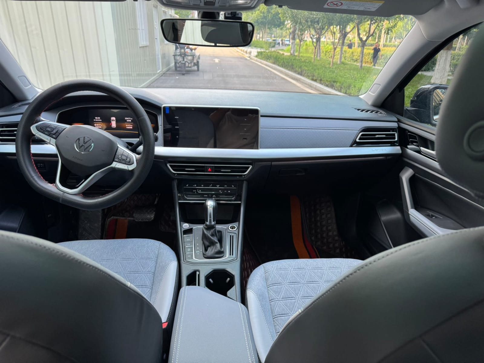Volkswagen Lavida 280TSI