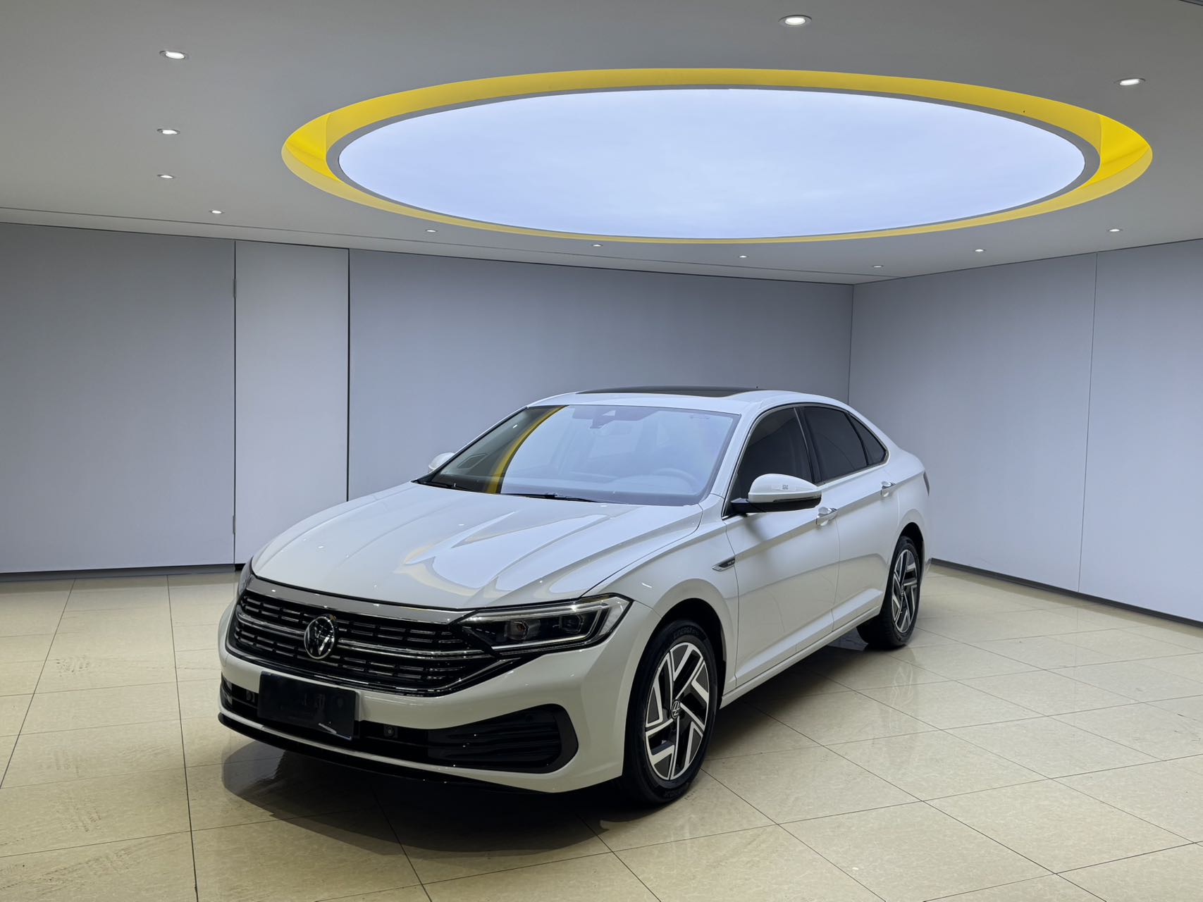 Volkswagen Sagitar 280TSI DSG