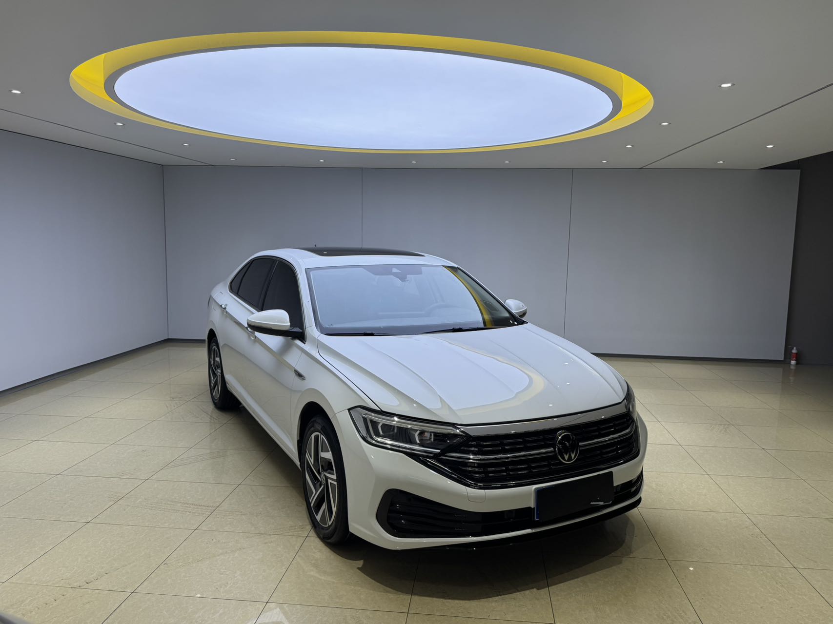 Volkswagen Sagitar 280TSI DSG