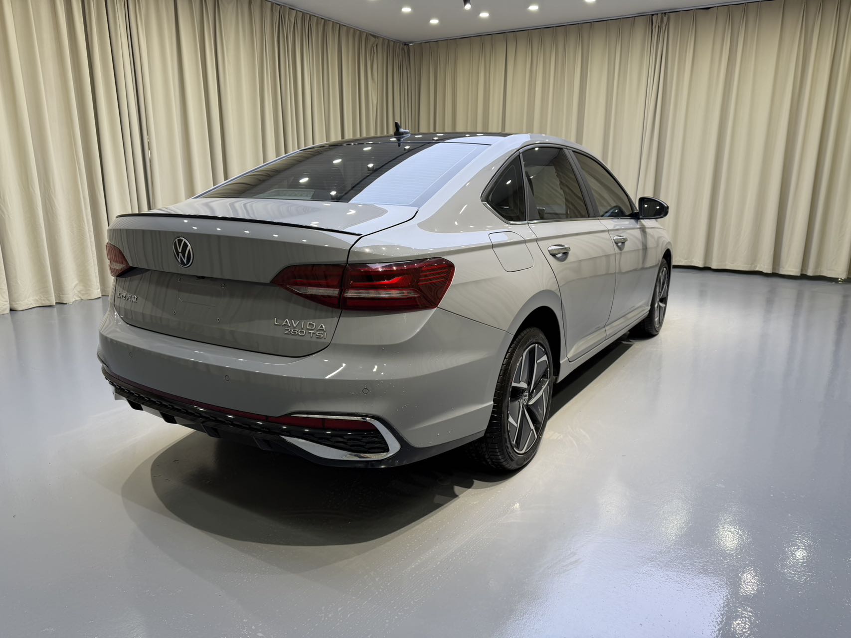 Volkswagen Lavida 280TSI Starfly Edition