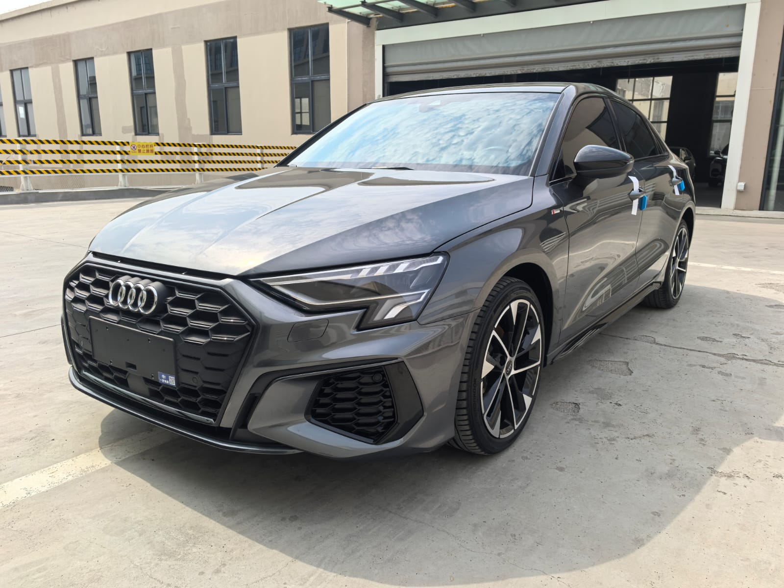 Audi A3L Limousine 35 TFSI  Sport Edition