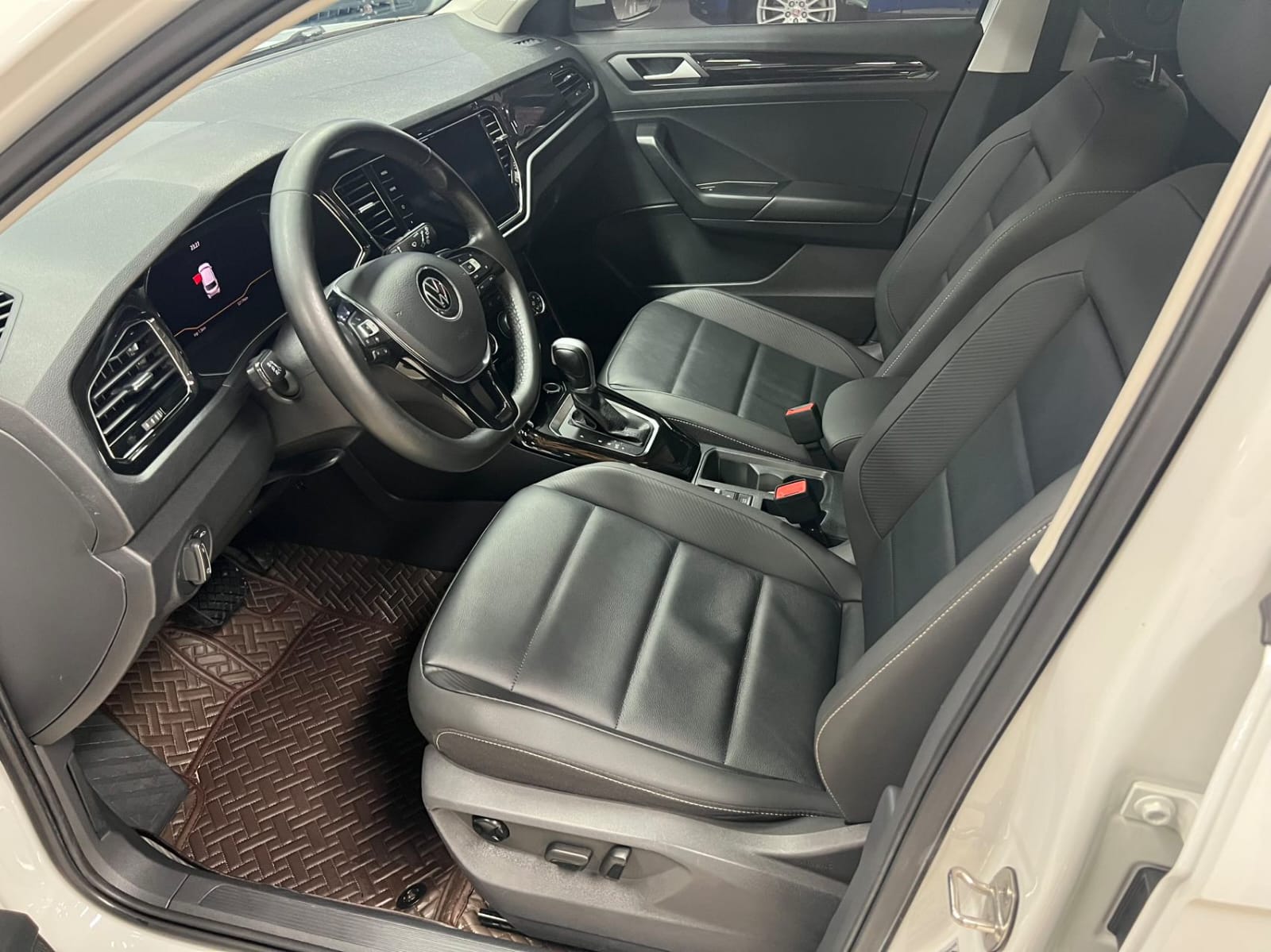 Volkswagen T-Roc Tango 280TSI DSG