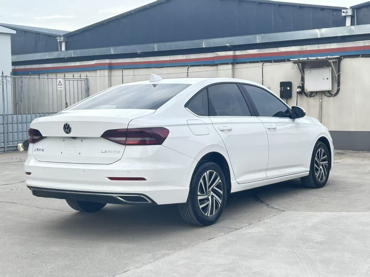 Volkswagen Lavida 1.5 Comfort Edition
