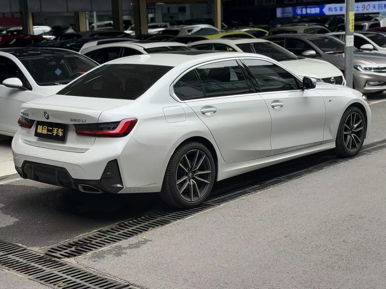 BMW 3 Series 320Li 2.0T M Sport