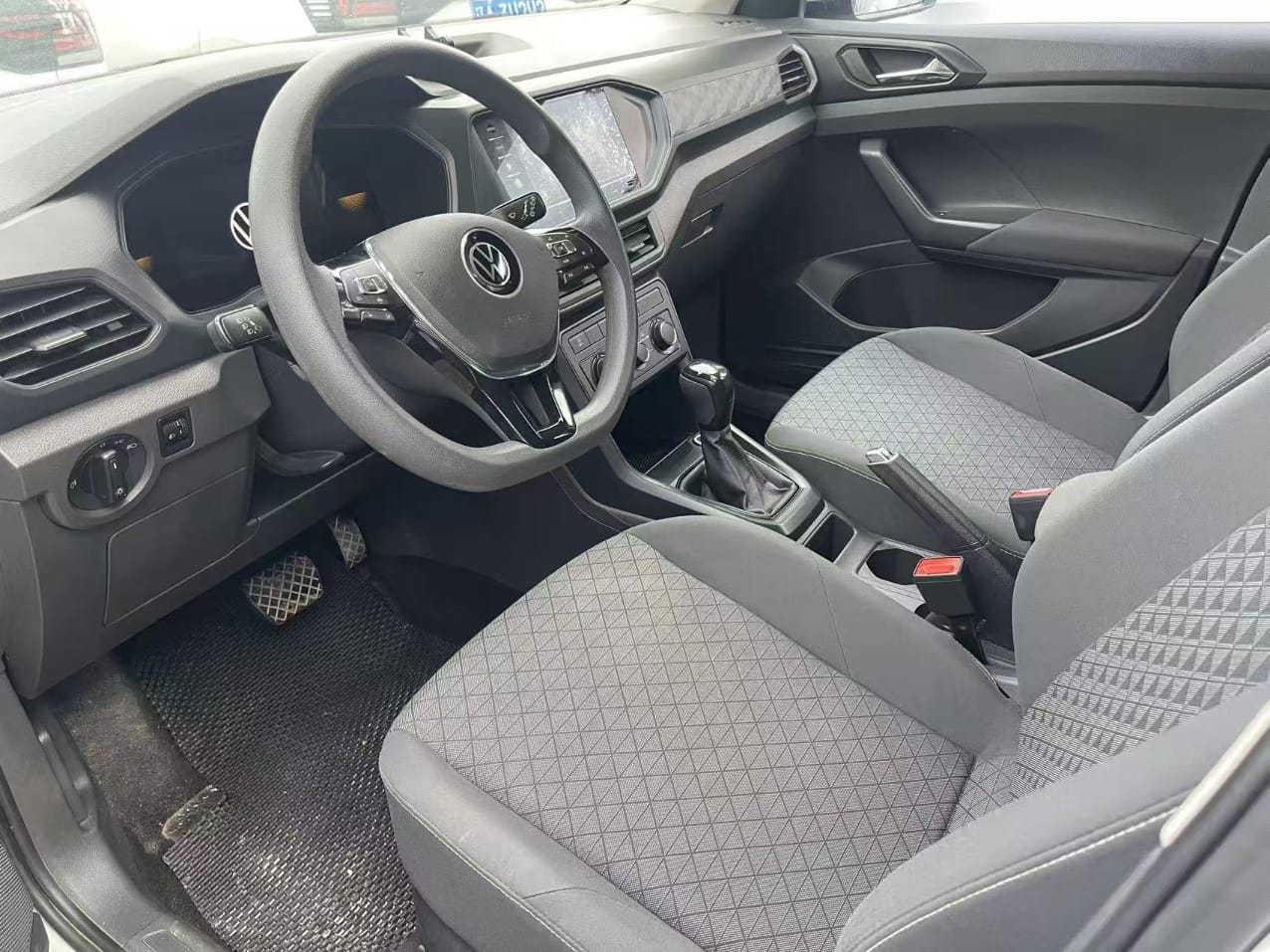Volkswagen T-Cross 1.5L Comfort Edition
