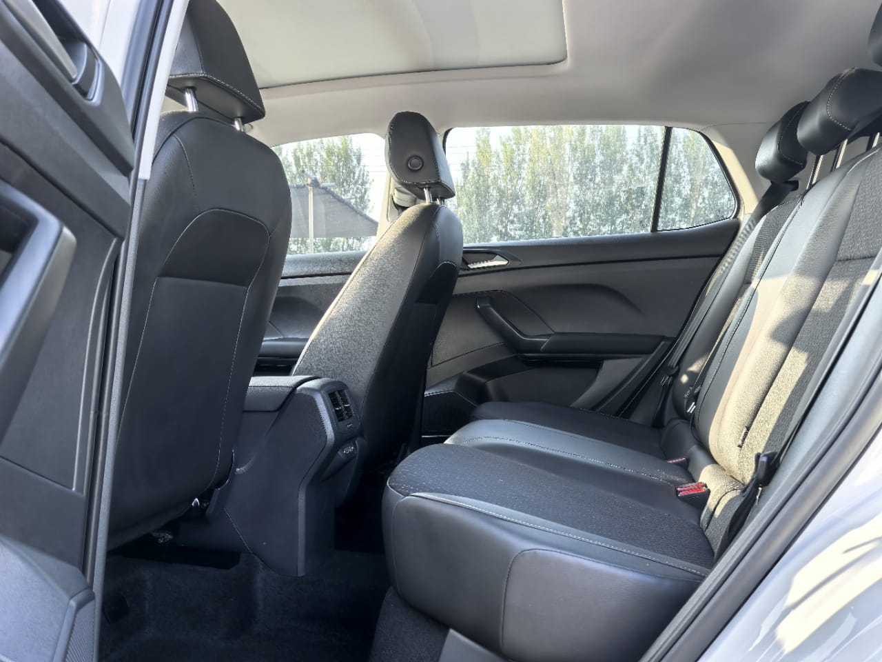 Volkswagen Tacqua 280TSI DSG