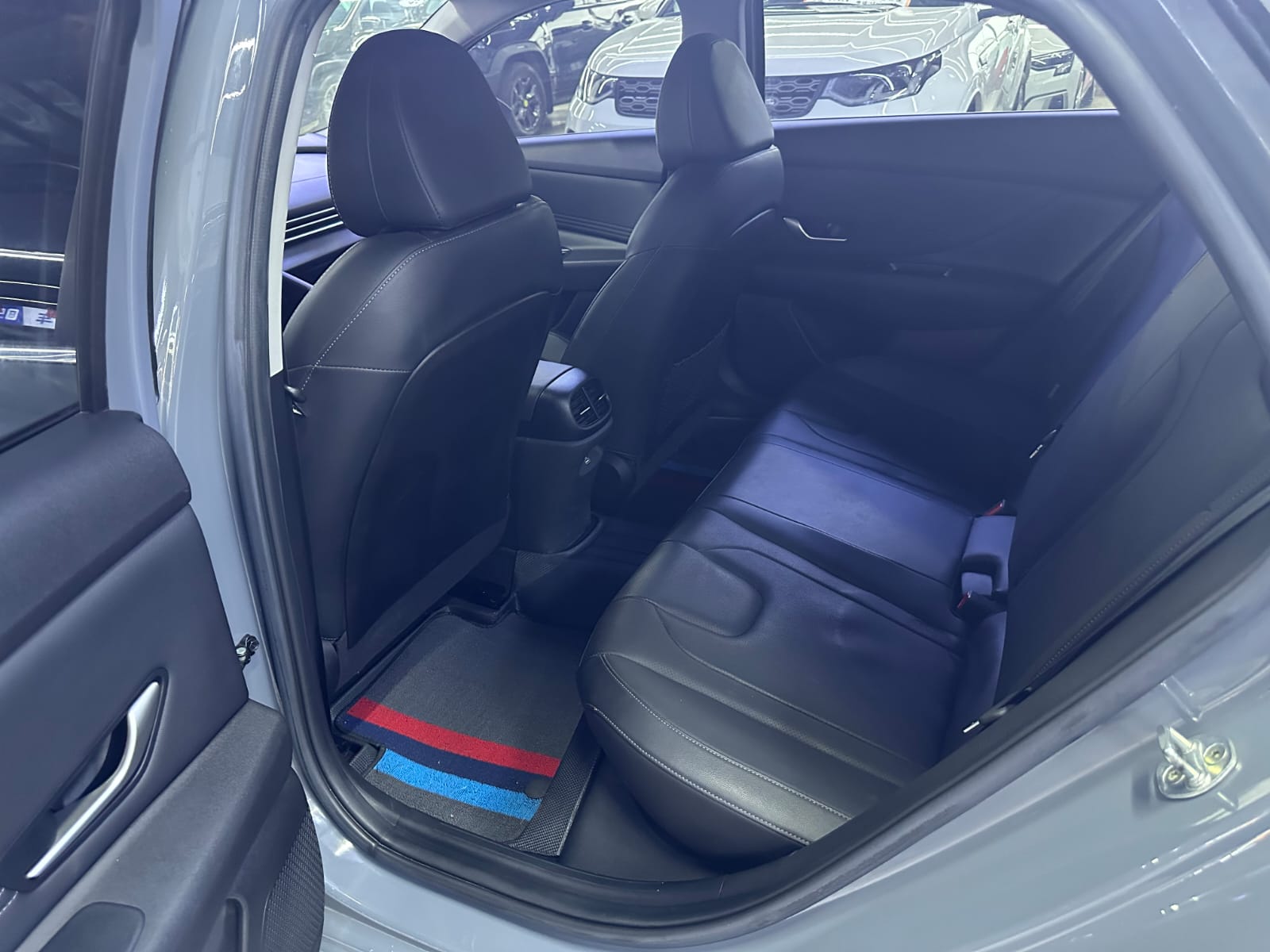 Hyundai Elantra Sedan 1.5 CVT LUX Premium Automatic
