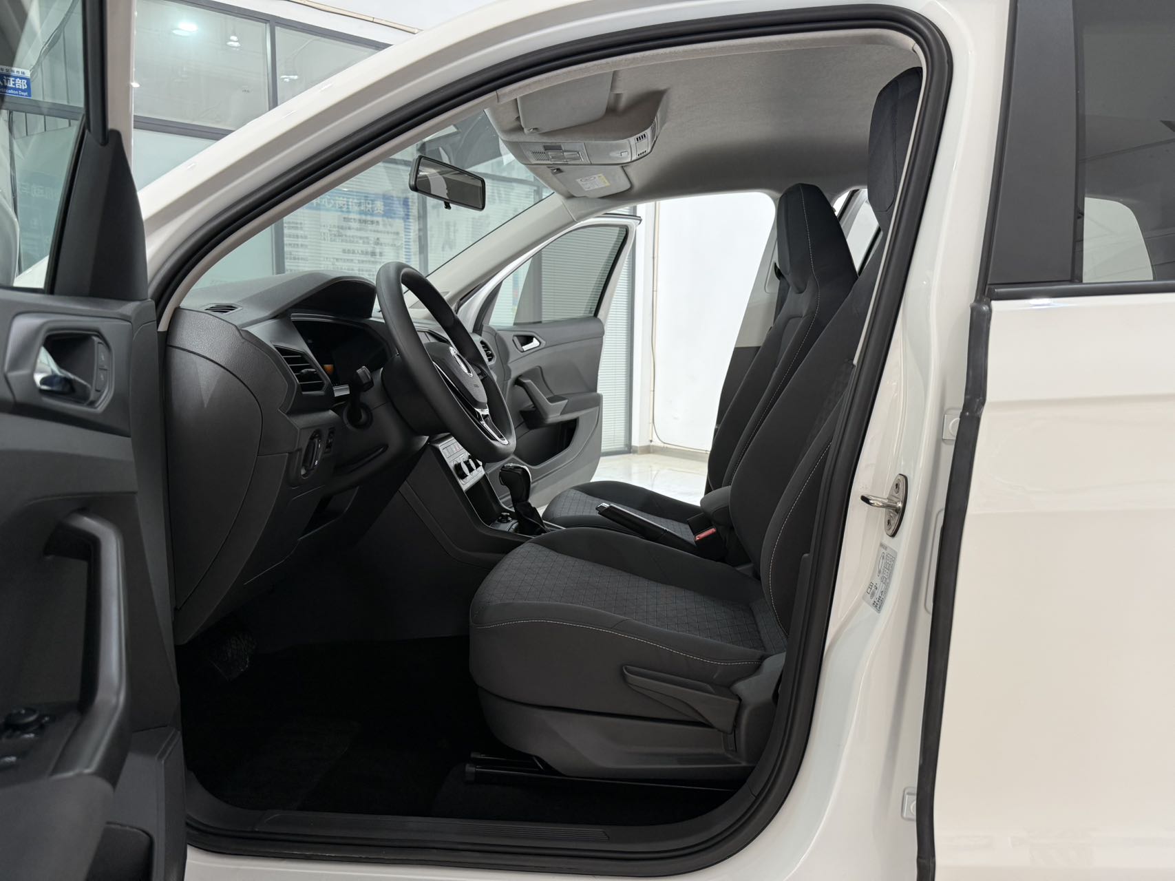Volkswagen T-Cross 1.5L