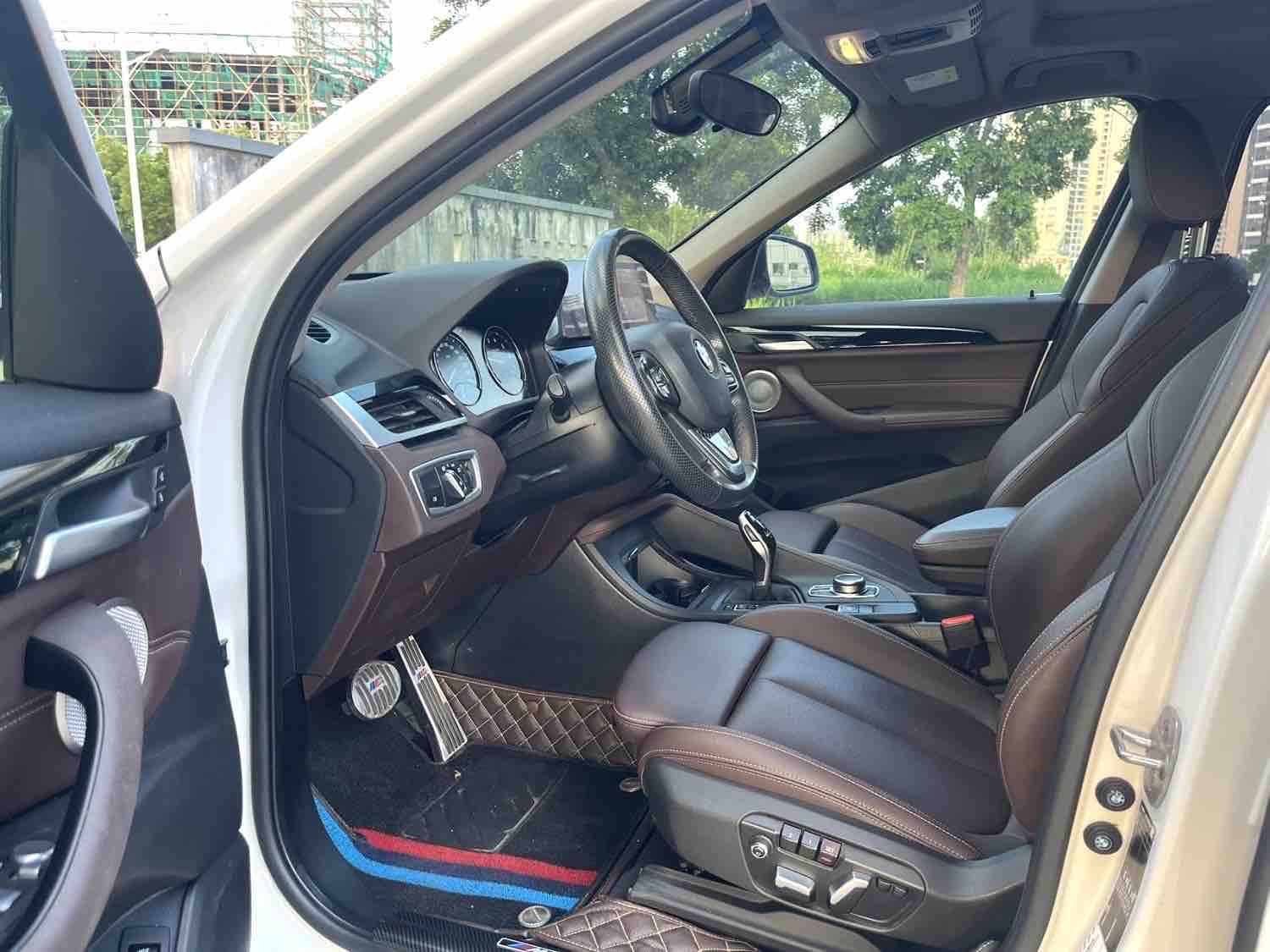 BMW X1 sDrive20Li 1.5T
