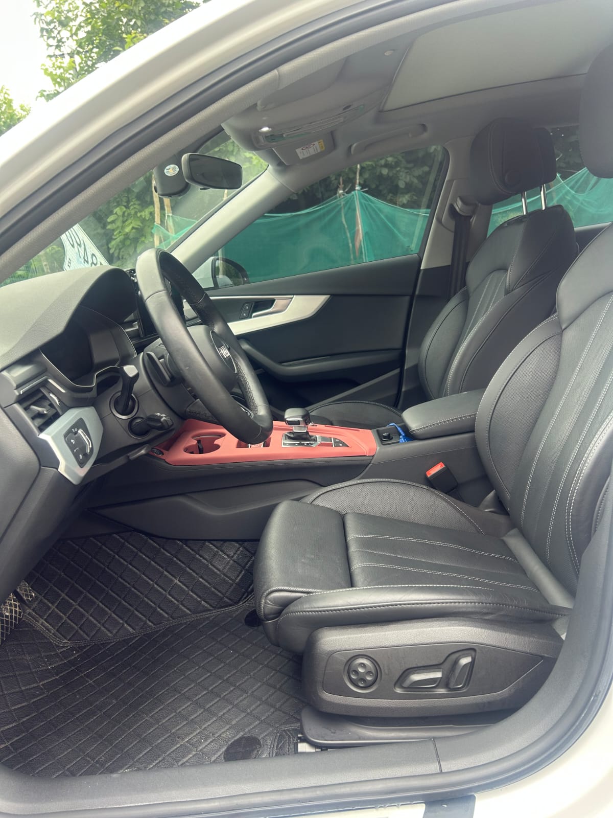 Audi A4L 35 TFSI