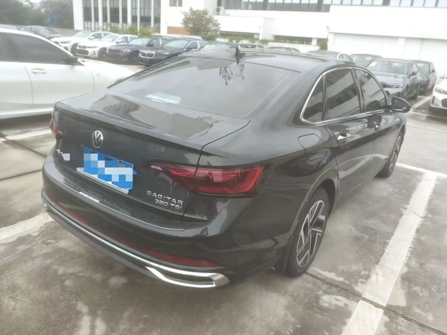 Volkswagen Sagitar 280TSI DSG Overpass