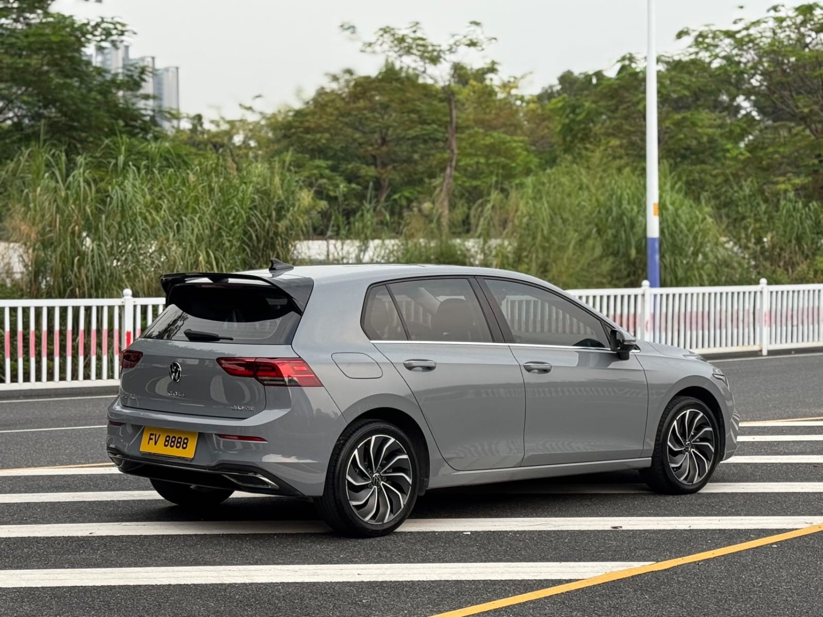 Volkswagen Golf 280TSI DSG Pro