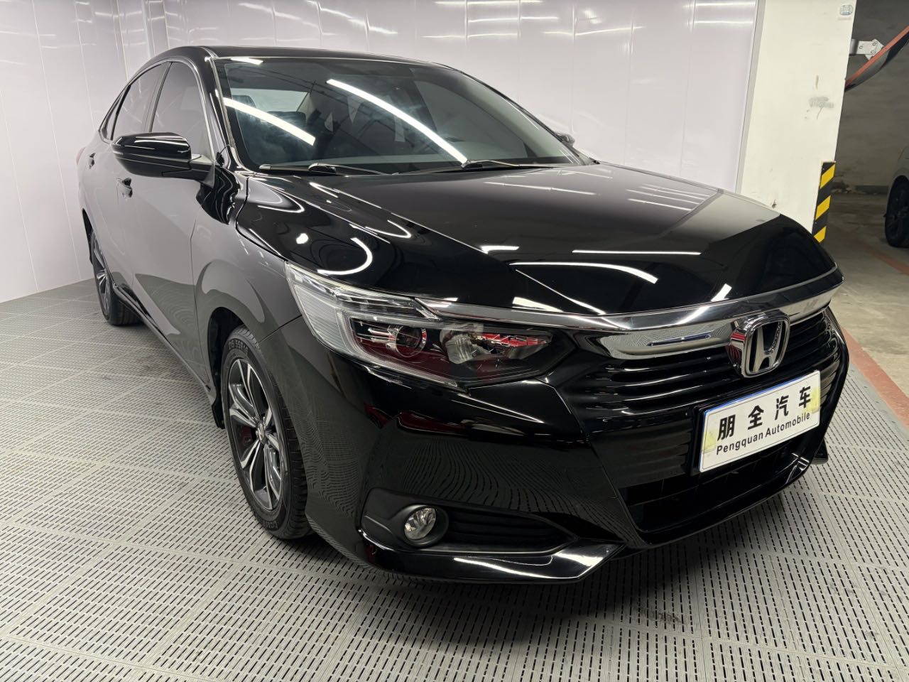 Honda Crider 180Turbo CVT Deluxe Edition