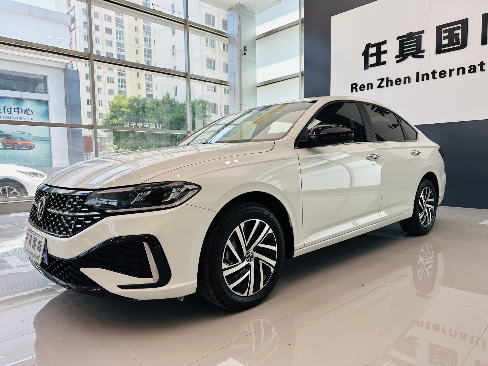 Volkswagen Lavida 280TSI DSG Starlight