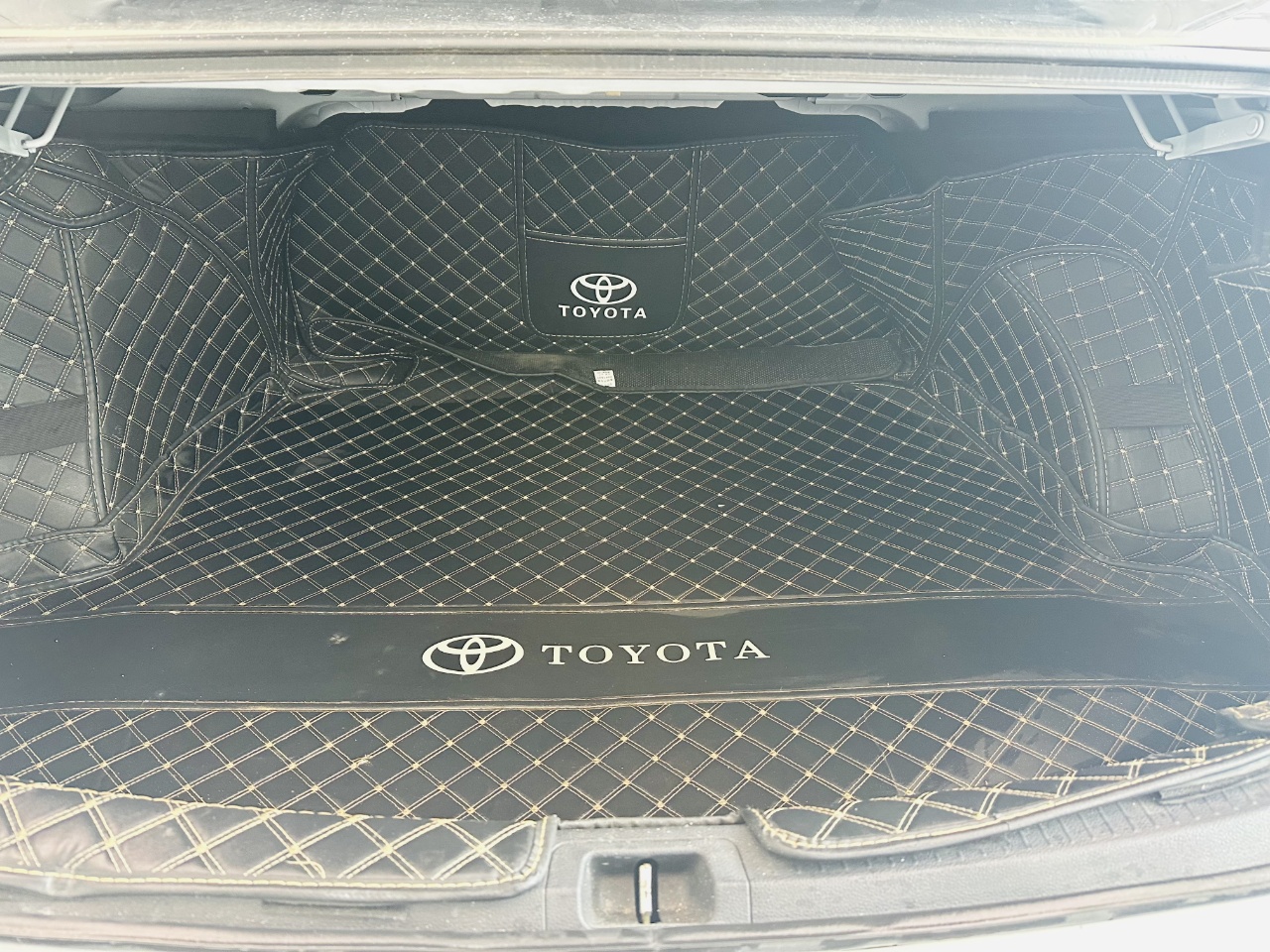 Toyota Corolla 1.2T S-CVT Pioneer PLUS Edition