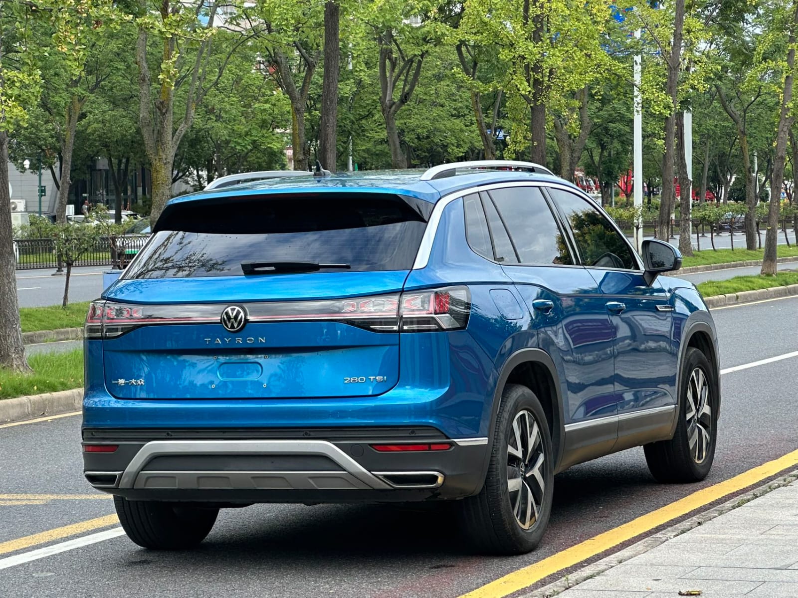 Volkswagen Tayron 280TSI Deluxe Plus Premium Edition