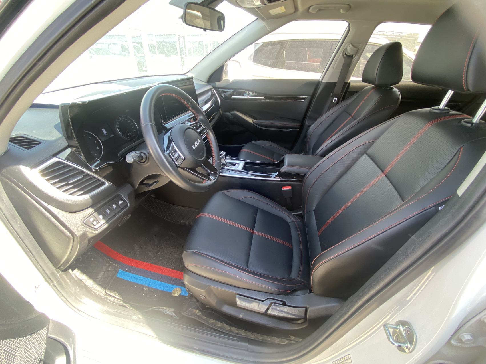 Kia KX3 Luxury Edition