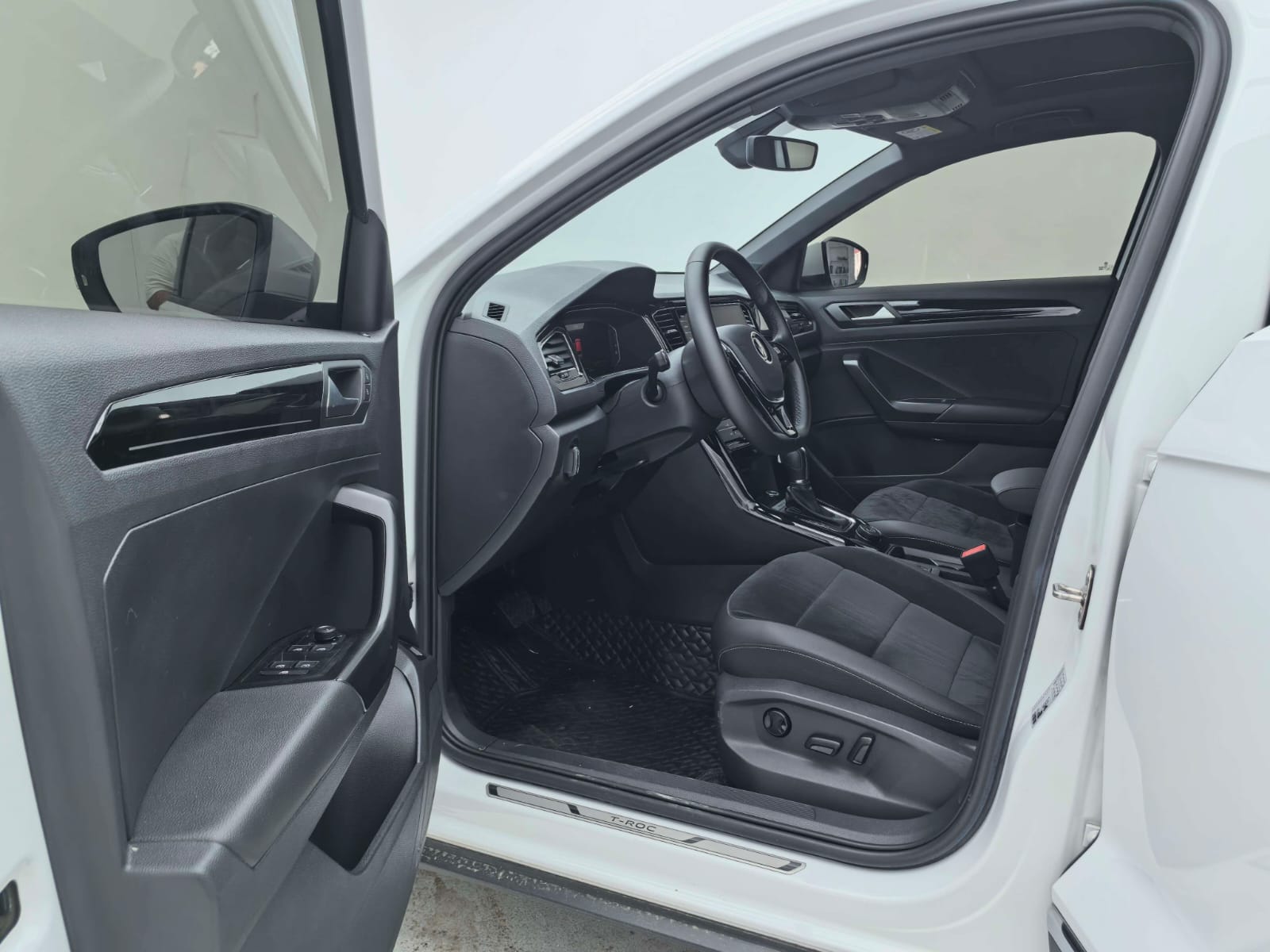 Volkswagen T-Roc 280TSI DSG Prospect Edition