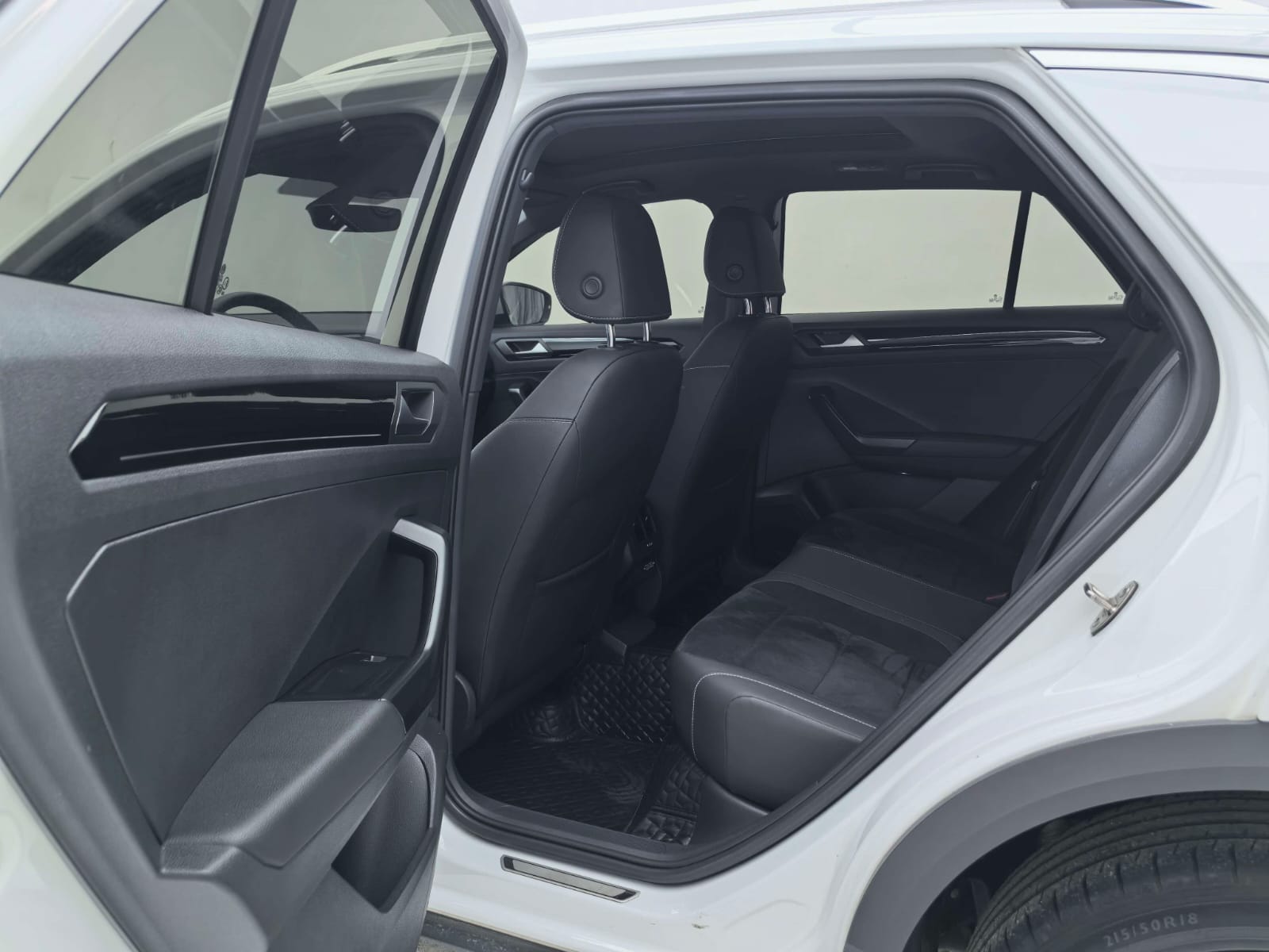 Volkswagen T-Roc 280TSI DSG Prospect Edition