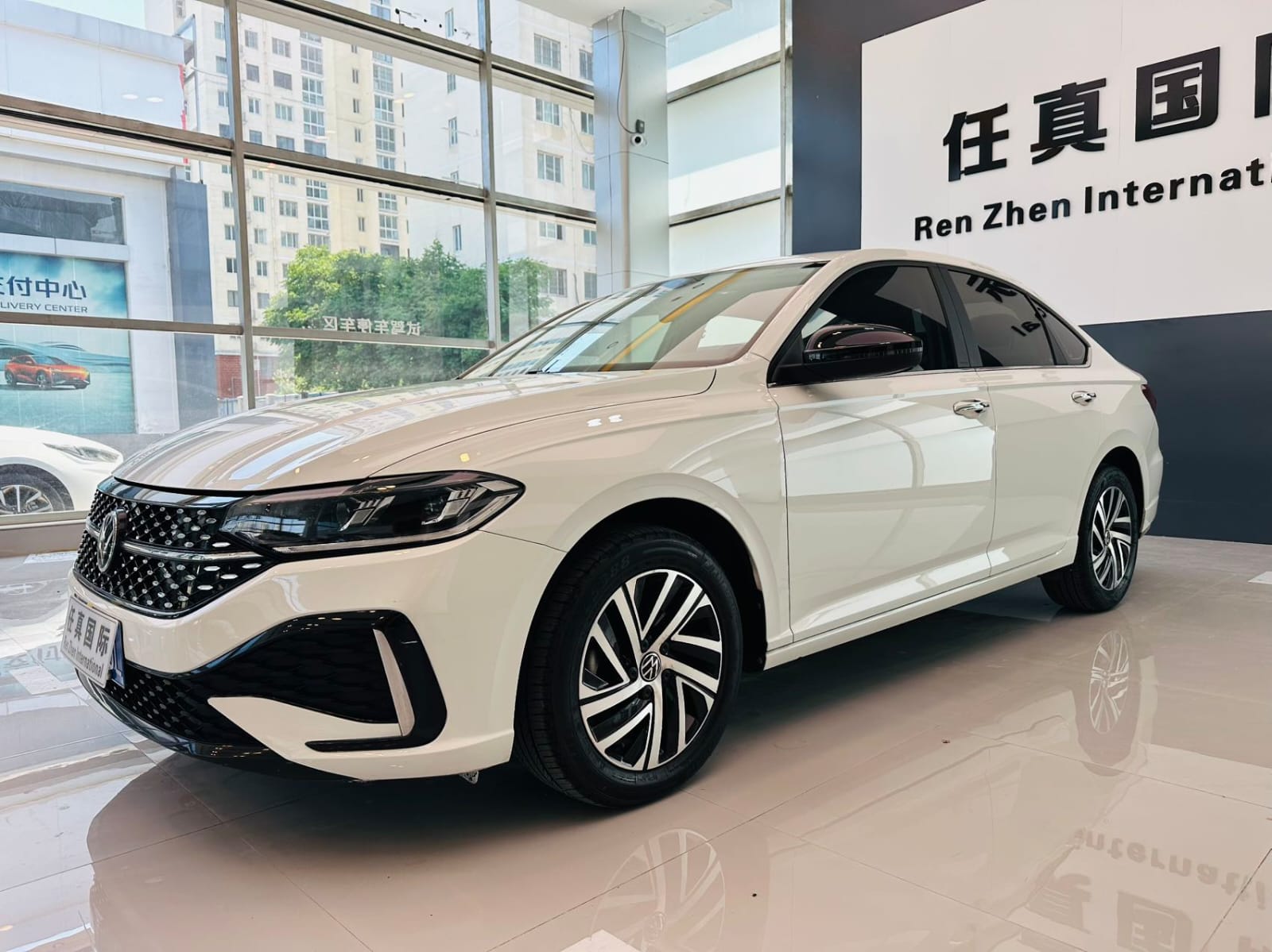 Volkswagen Lavida 280TSI DSG