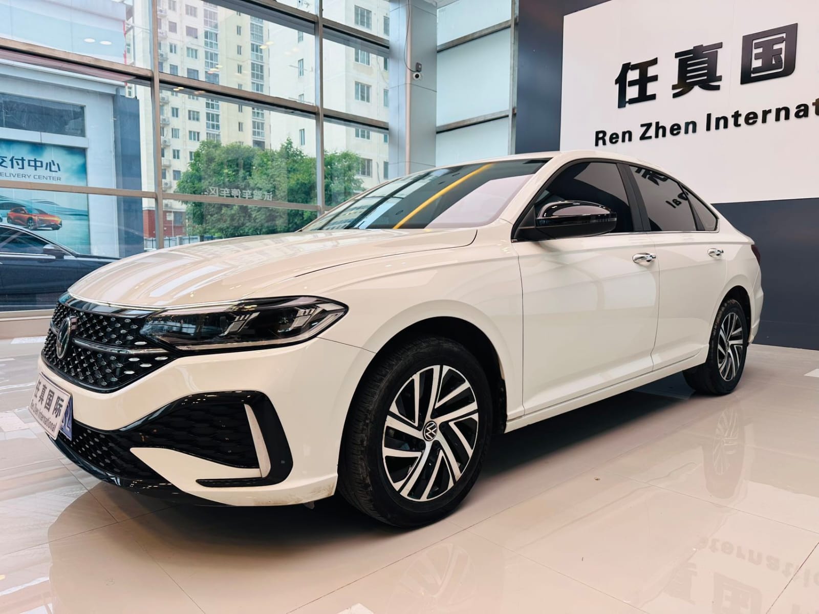 Volkswagen Lavida 280TSI DSG