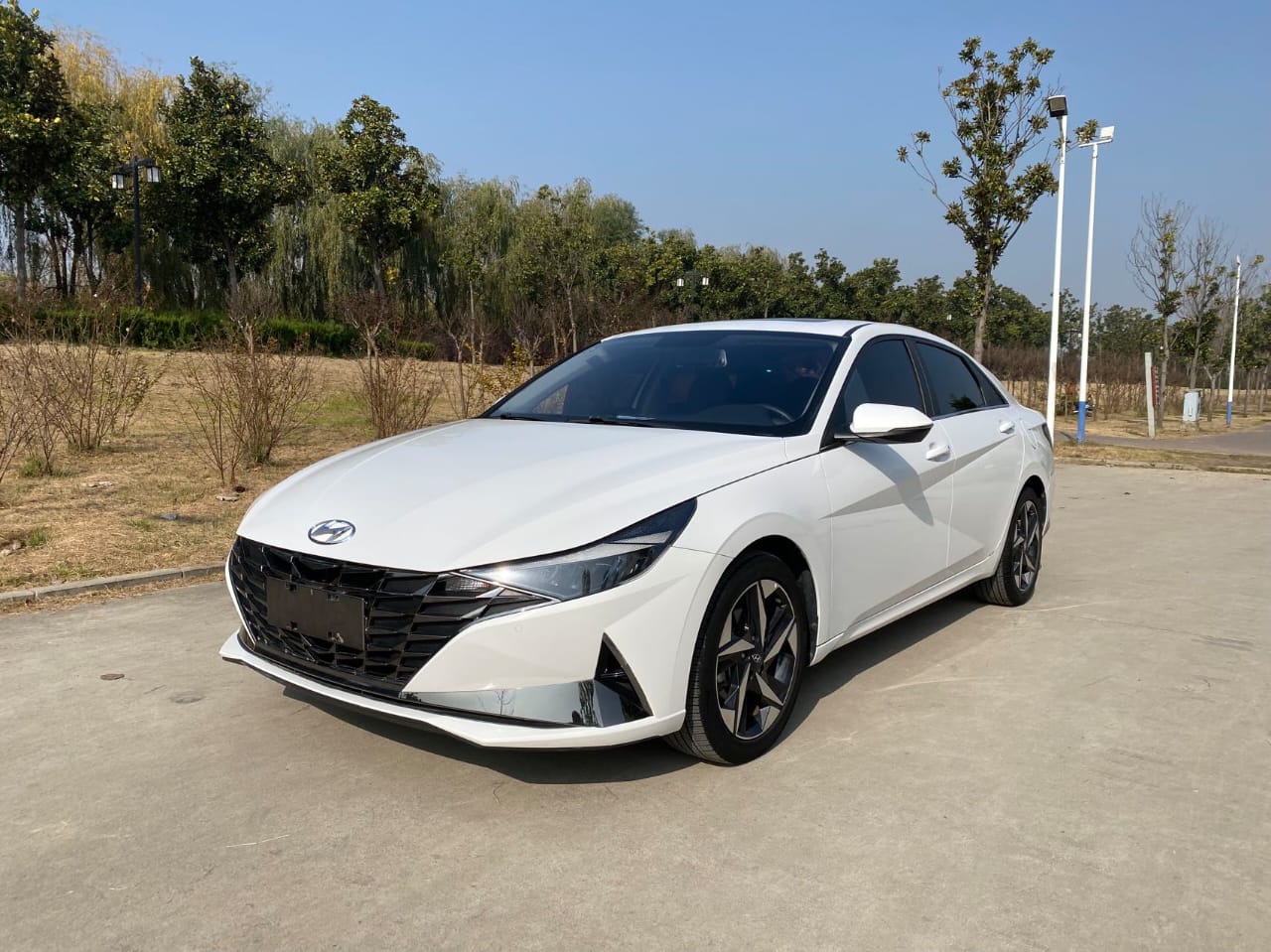 Hyundai Elantra 2021 1.5L CVT GLX Elite Edition