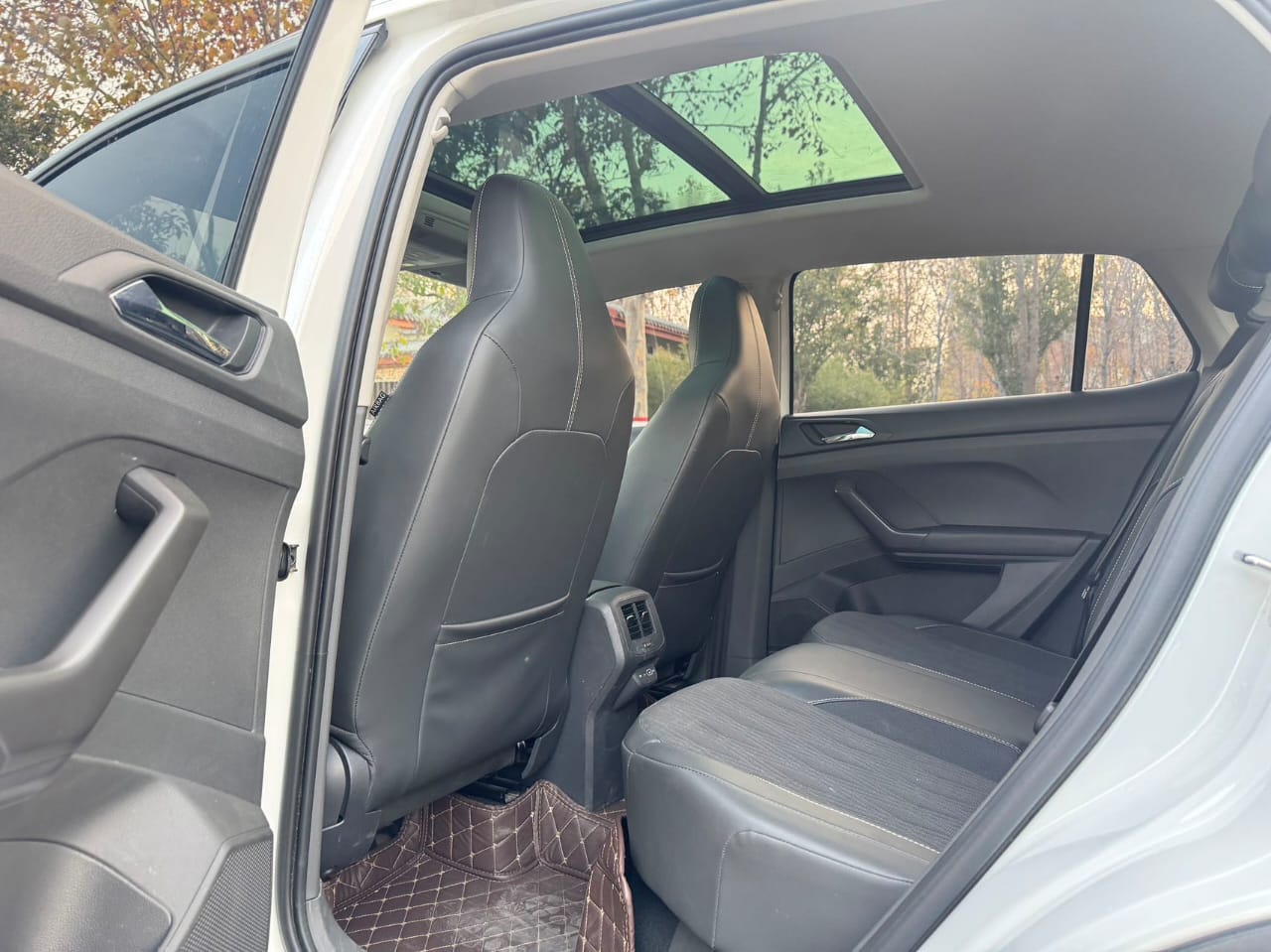 Volkswagen T-CrossAuto Comfort 1.5L