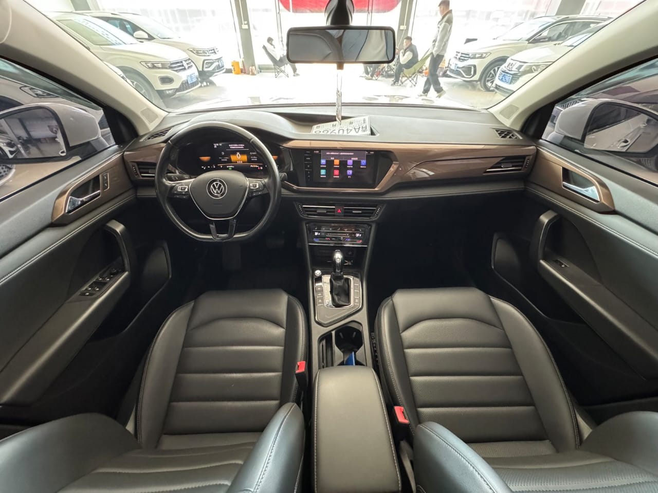 Volkswagen Tharu 280TSI Deluxe Edition PLUS