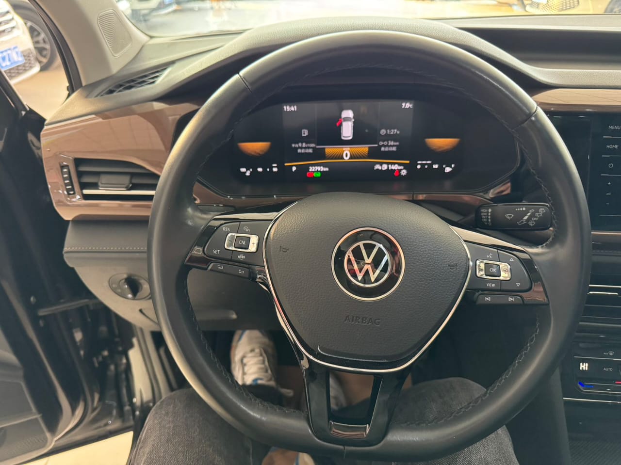 Volkswagen Tharu 280TSI Deluxe Edition PLUS